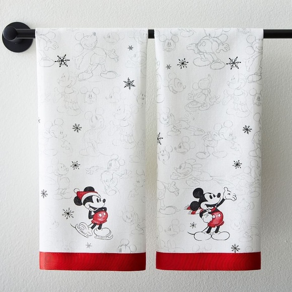 Pottery Barn Disney Mickey Mouse Holiday Guest Hand Towel Set of 2 - Picture 1 of 6